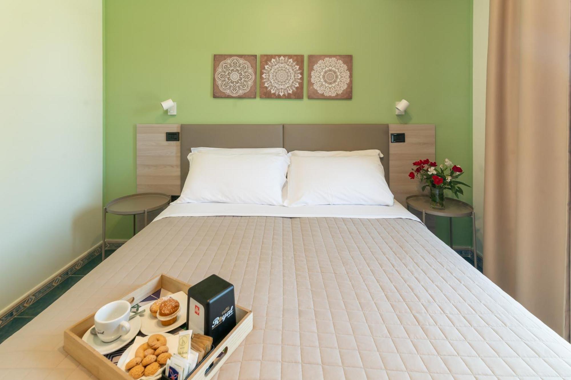 Hotel Villa Maria Crispiano Екстериор снимка