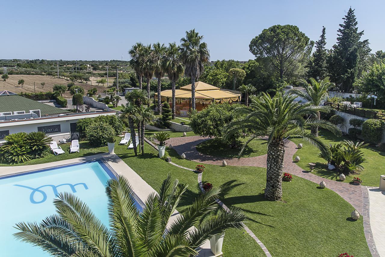 Hotel Villa Maria Crispiano Екстериор снимка